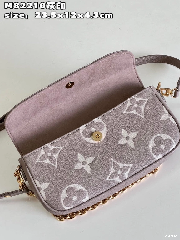 Cheap Ivy Wallet LOUIS on VUITTON Chain 0825